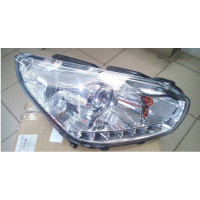 Фара передня R Chery Tiggo NEW
