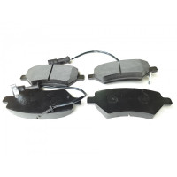 Колодки тормозные передние (универсальные) Chery Eastar KLM