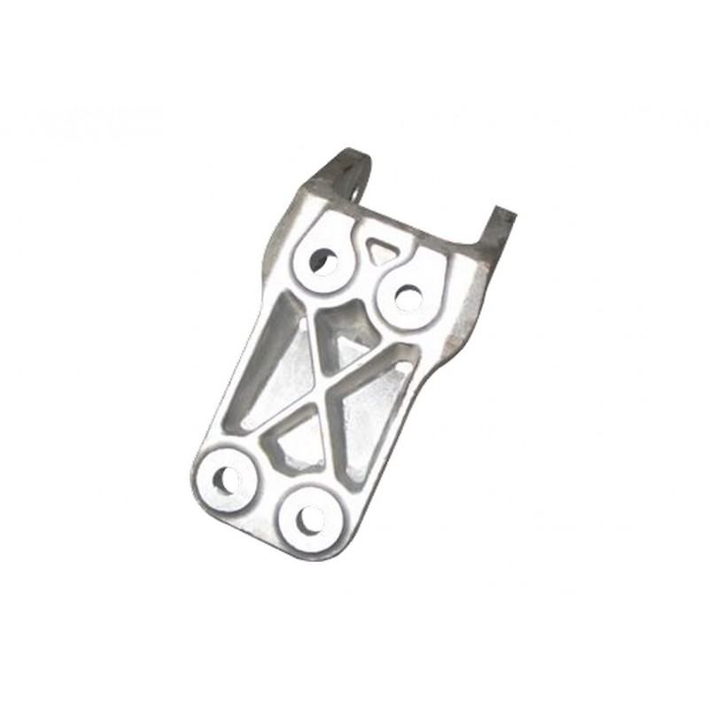 Кронштейн передней опоры двигателя Chery Kimo (Чери Кимо) S12-1001611 Кронштейн передней опоры двигателя Chery Kimo (Чери Кимо) S12-1001611