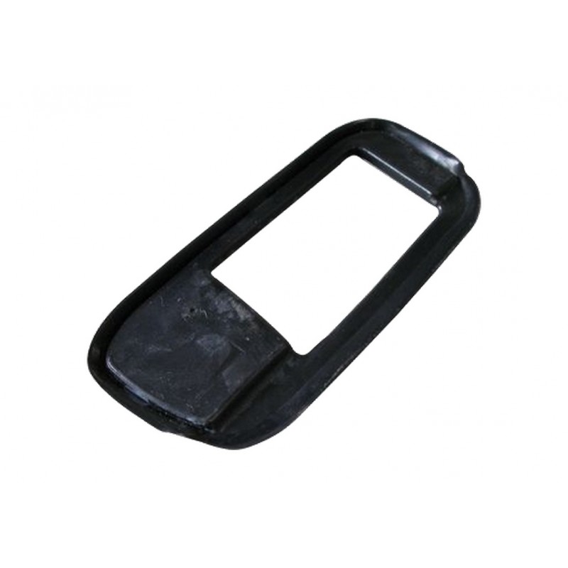 Накладка під кришку рейлинга передня права Chery Kimo (Чері Кімо) S12-5704423