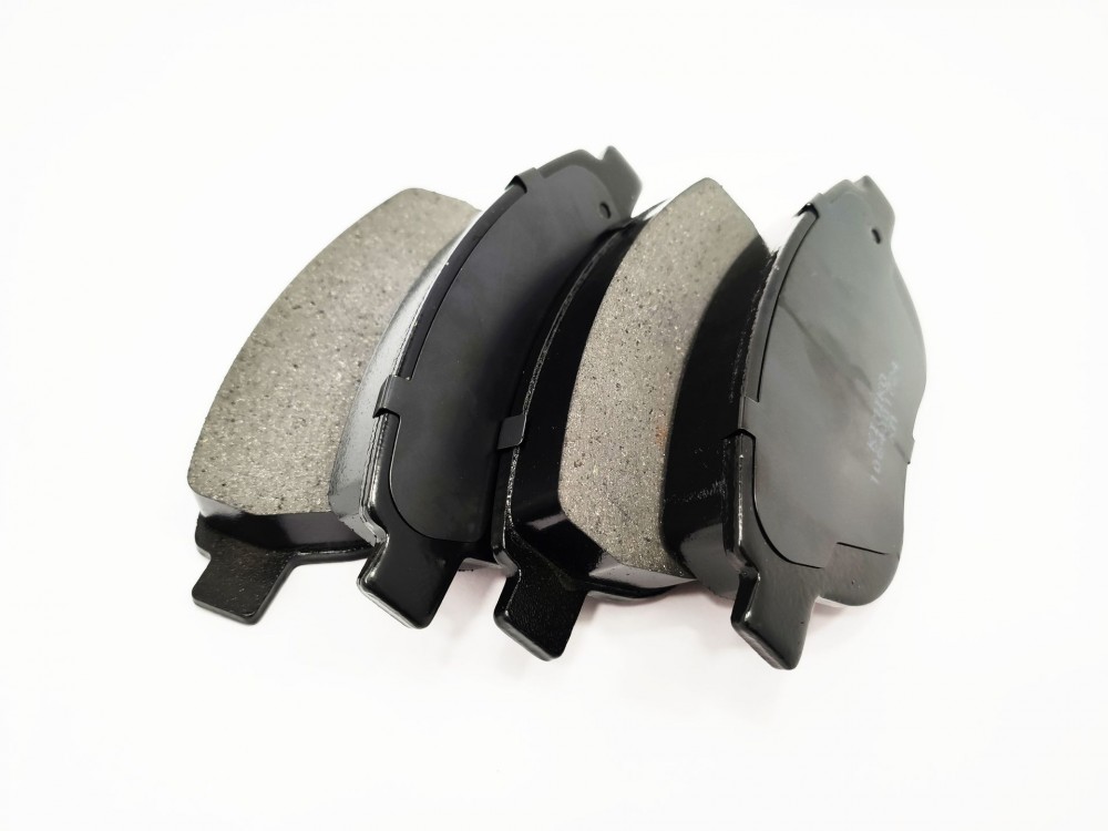 Колодки тормозные передние Geely EC7/EC7RV KIMIKO-PRO 1064001724