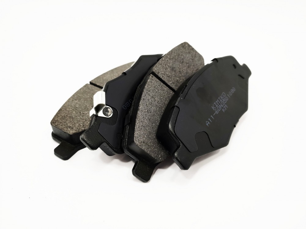 Колодки передні гальмові без вушка Chery Amulet KIMIKO-PRO A11-6GN3501080