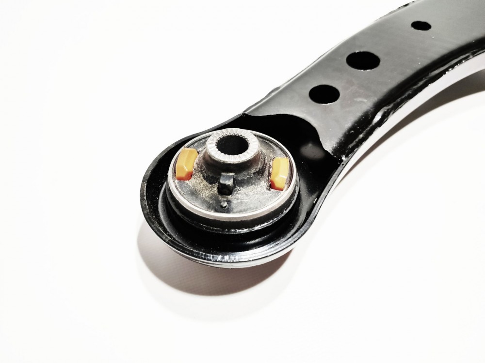 Рычаг передней подвески левый Chery Tiggo (Чери Тиго) KIMIKO T11-2909010