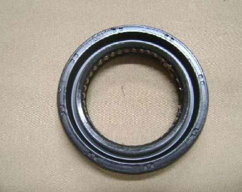 Сальник раздаточной коробки переднего и заднего фланца Haval H3, Haval H5, Safe