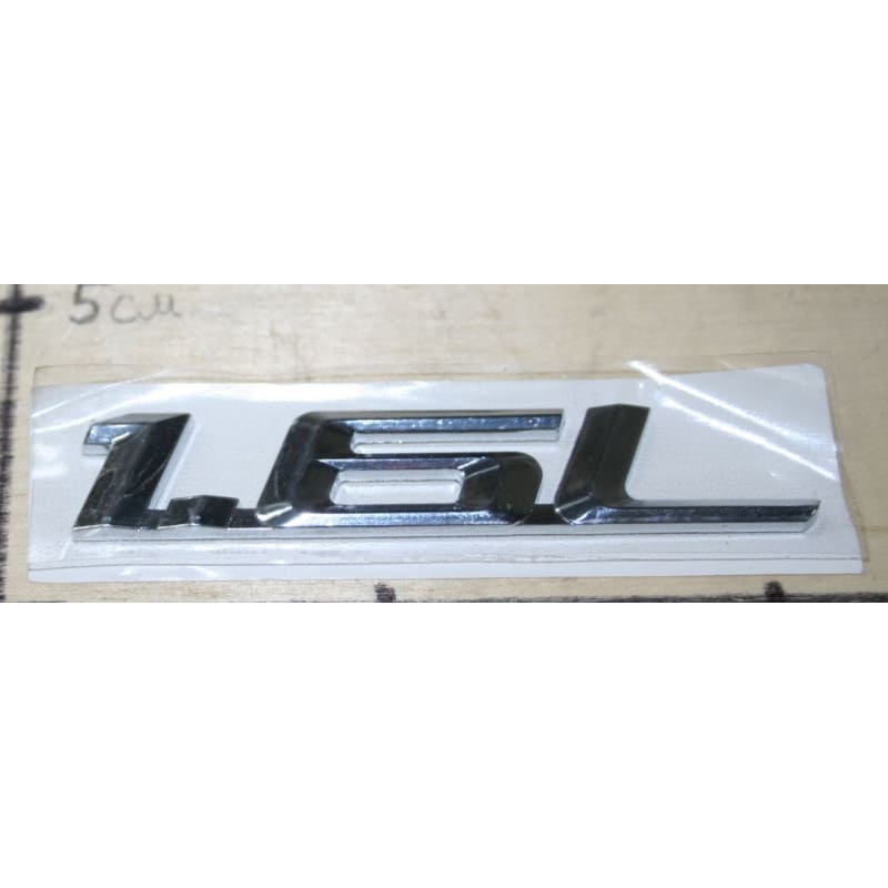 Емблема "1,6" на крило Lifan 520
