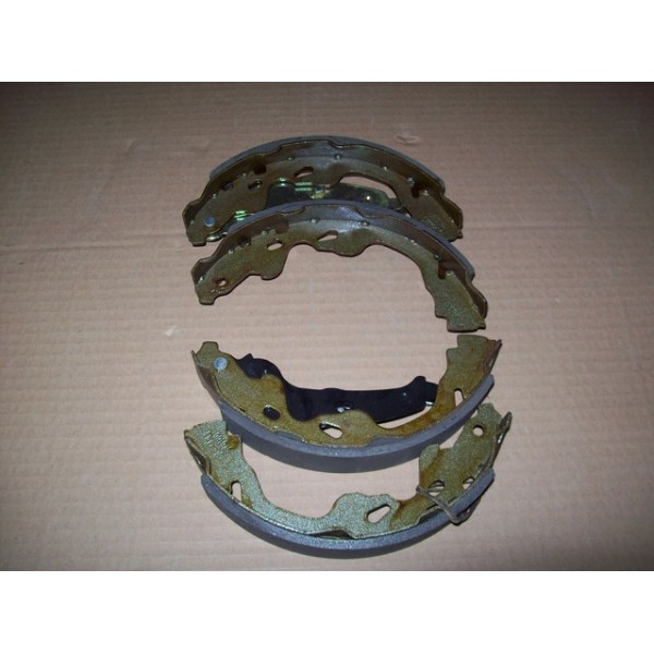 Колодки тормозные задние GEELY LCyes