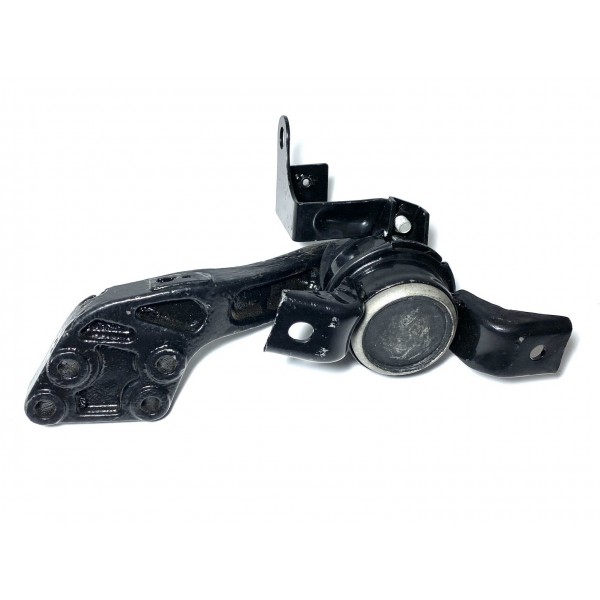 Подушка двигуна R Chery M11