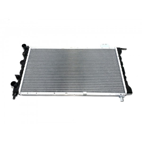 Радиатор охлаждения Chery QQ 1.1Lyes